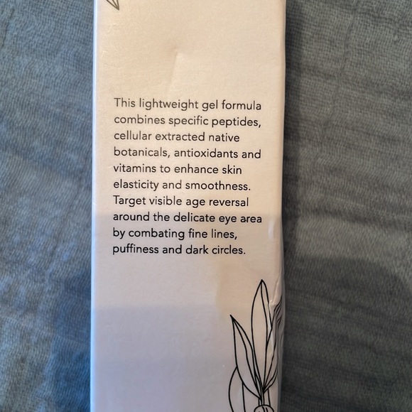 Mukti Organics Bundle! Two Eye Serums and Two Face Masks - MSRP: almost $400! - Picture 8 of 10